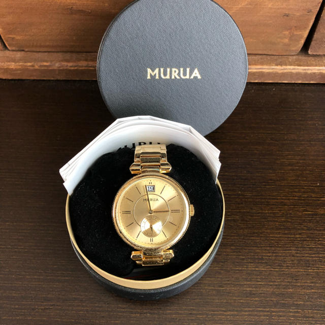 MURUA ゴールド腕時計