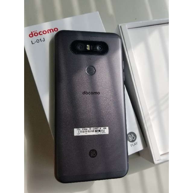 LG Electronics(エルジーエレクトロニクス)の【rockpot様専用】【SIMロック解除済み】V20pro L-01J  スマホ/家電/カメラのスマートフォン/携帯電話(スマートフォン本体)の商品写真