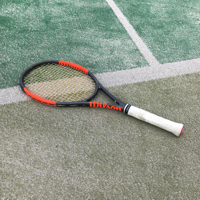 wilson(ウィルソン)の錦織圭使用ラケットバーン95cv スポーツ/アウトドアのテニス(ラケット)の商品写真