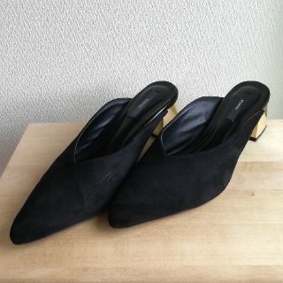 ムルーア(MURUA)の【値下げ】MURUA  アーモンドトゥローパンプス(ハイヒール/パンプス)