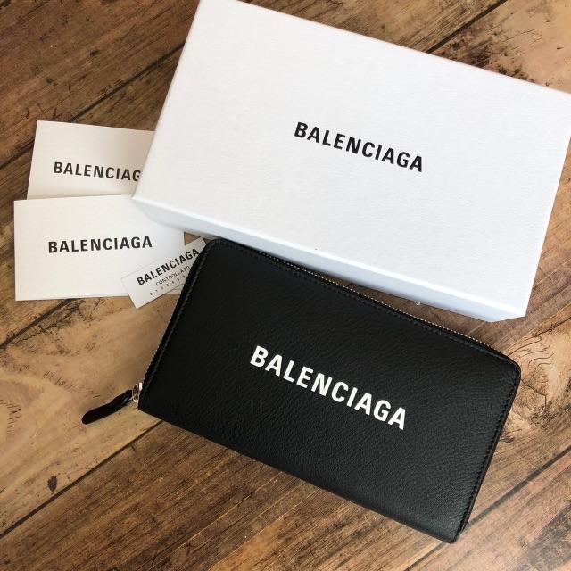 Balenciaga - 新作 レア バレンシアガ デカロゴ ラウンド ウォレット 長財布 ブラック
