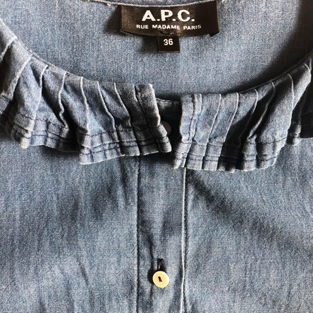 A.P.C(アーペーセー)のA.P.Cのデニムシャツ レディースのトップス(シャツ/ブラウス(長袖/七分))の商品写真