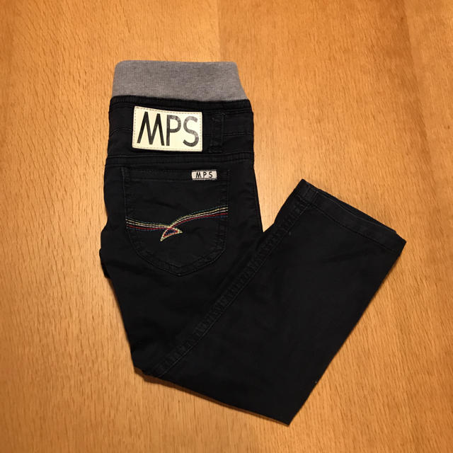 MPS(エムピーエス)のMPS ブラックパンツ キッズ/ベビー/マタニティのキッズ服男の子用(90cm~)(パンツ/スパッツ)の商品写真
