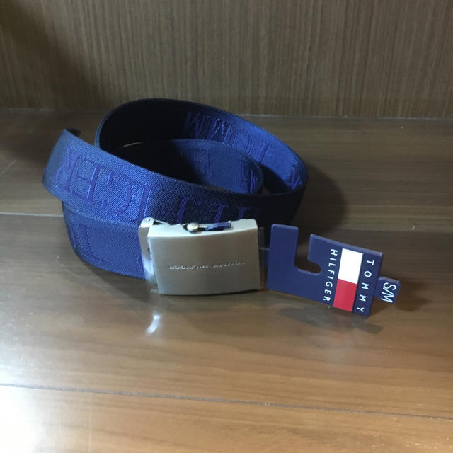 TOMMY HILFIGER(トミーヒルフィガー)の新品正規品 トミーヒルフィガーベルト CK チャンピオン ディッキーズ好きにも メンズのファッション小物(ベルト)の商品写真