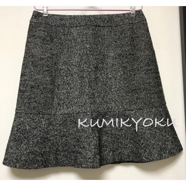 kumikyoku（組曲）(クミキョク)の組曲 フレア スカート ツイード 美品 膝丈 裏地有り 綺麗スタイル レディースのスカート(ひざ丈スカート)の商品写真