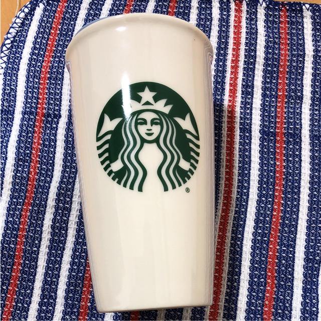 Starbucks Coffee(スターバックスコーヒー)のスターバックス ディズニー タンブラー インテリア/住まい/日用品のキッチン/食器(タンブラー)の商品写真