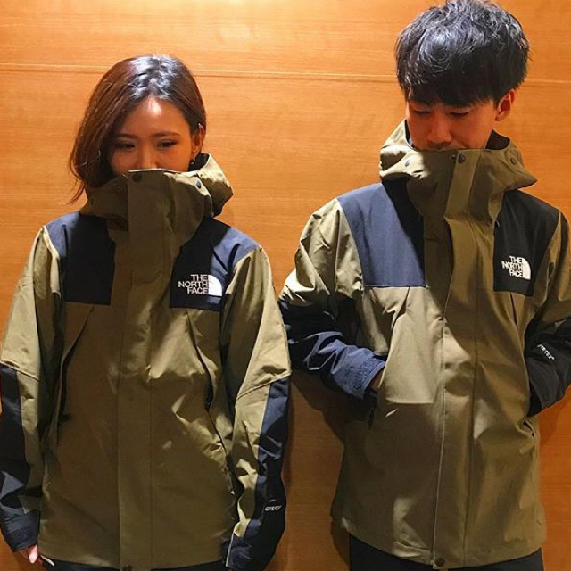 大幅にセール!ノースフェイス マウンテンジャケット 新品 M