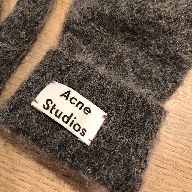 ACNE(アクネ)のAcne Studios アクネ 手袋 レディースのファッション小物(手袋)の商品写真