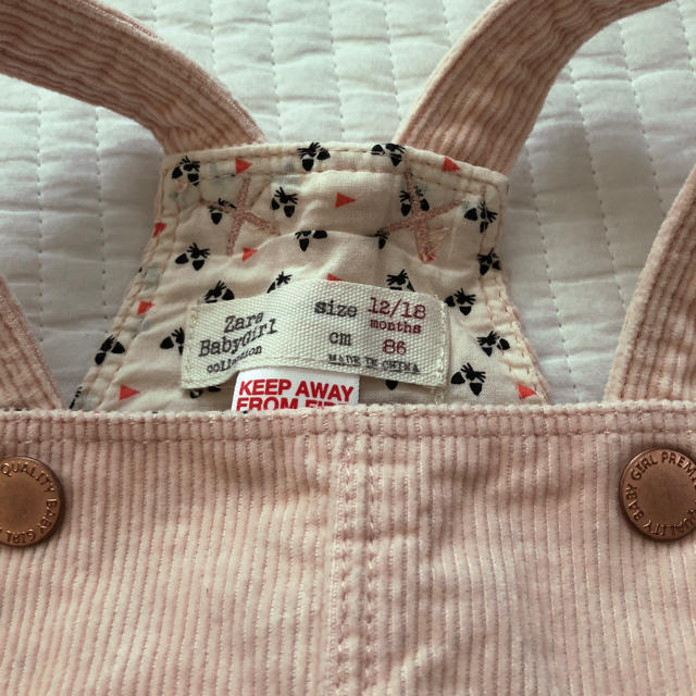 ZARA KIDS(ザラキッズ)のZara Baby コーデュロイ ジャンパースカート 86cm キッズ/ベビー/マタニティのベビー服(~85cm)(ワンピース)の商品写真