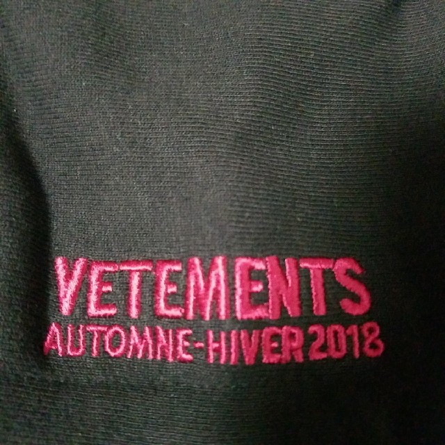 Balenciaga(バレンシアガ)の★正規品★ vetements 17aw rammstein hoodie S メンズのトップス(パーカー)の商品写真