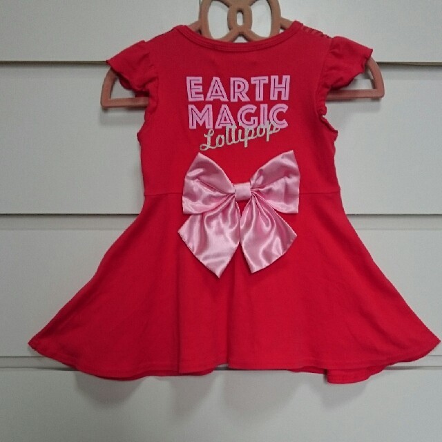 EARTHMAGIC(アースマジック)のワンピース　90cm キッズ/ベビー/マタニティのキッズ服女の子用(90cm~)(ワンピース)の商品写真