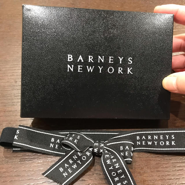 BARNEYS NEW YORK(バーニーズニューヨーク)の新品未使用バーニーズニューヨーク カードケース レディースのファッション小物(名刺入れ/定期入れ)の商品写真