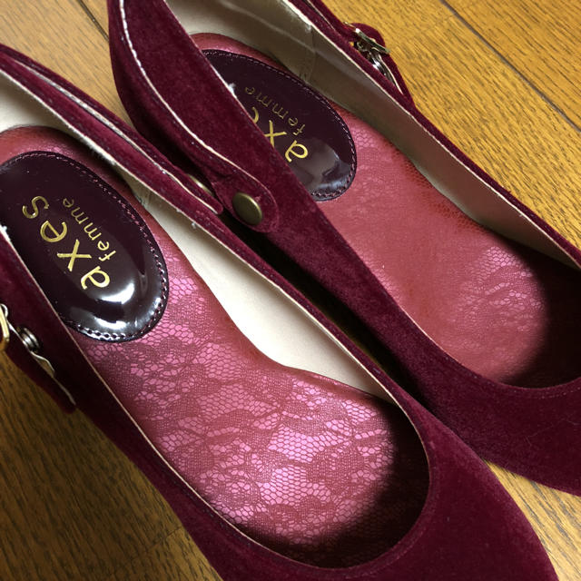 axes femme(アクシーズファム)のレッドパンプス レディースの靴/シューズ(ハイヒール/パンプス)の商品写真