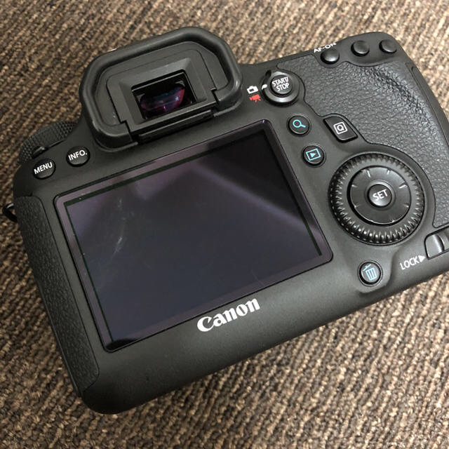 Canon(キヤノン)のCanon  EOS  6D ボディ スマホ/家電/カメラのカメラ(デジタル一眼)の商品写真