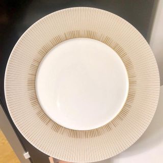 ウェッジウッド(WEDGWOOD)のベルナルド BERNARDAUD ソル ゴールド　プレート27cm(食器)