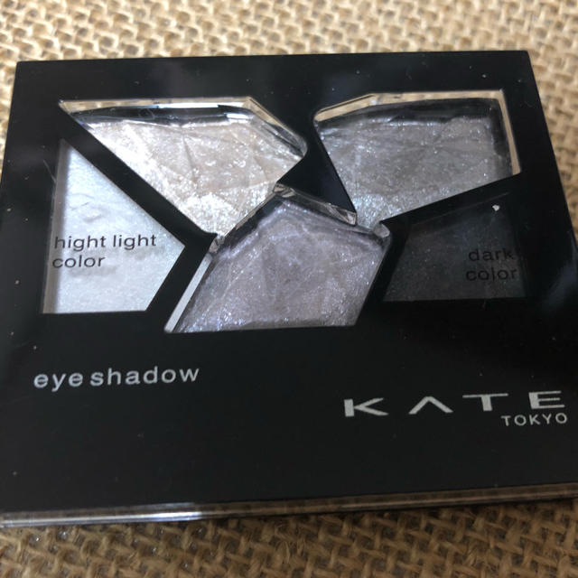 KATE(ケイト)のケイト アイシャドウ カラーシャスダイヤモンド  コスメ/美容のベースメイク/化粧品(アイシャドウ)の商品写真