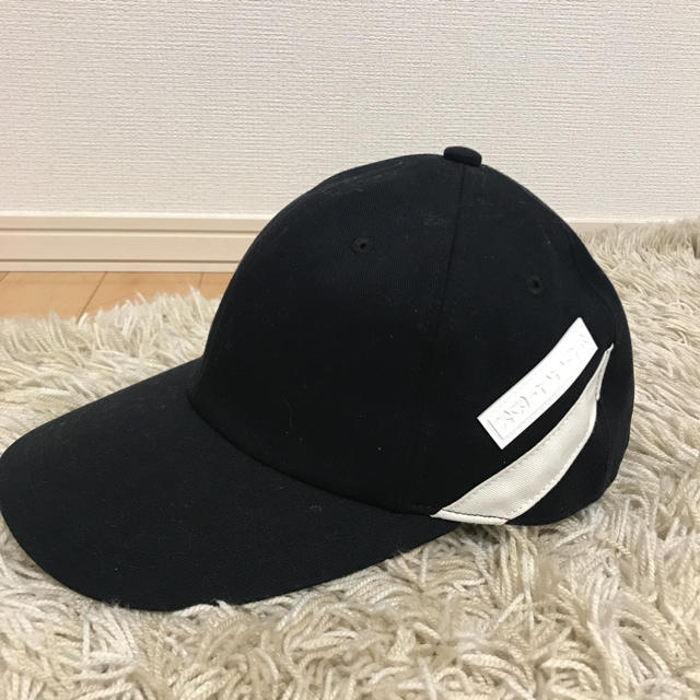 OFF-WHITE(オフホワイト)のFULL BK シリコンタグキャップ メンズの帽子(キャップ)の商品写真