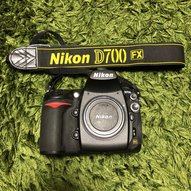 Nikon Nikon D700 ボディ ＋ 付属品の通販 by たにー｜ニコンならラクマ