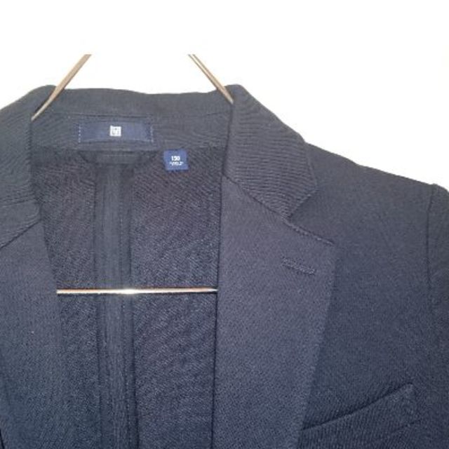 UNIQLO(ユニクロ)のジャケット シャツ ネクタイ セット 卒業式 キッズ/ベビー/マタニティのキッズ服男の子用(90cm~)(ジャケット/上着)の商品写真