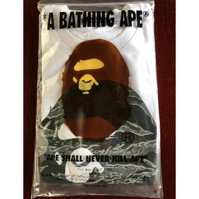 A BATHING APE(アベイシングエイプ)のUNDEFEATED×BAPE 白T  サイズL メンズのトップス(Tシャツ/カットソー(半袖/袖なし))の商品写真