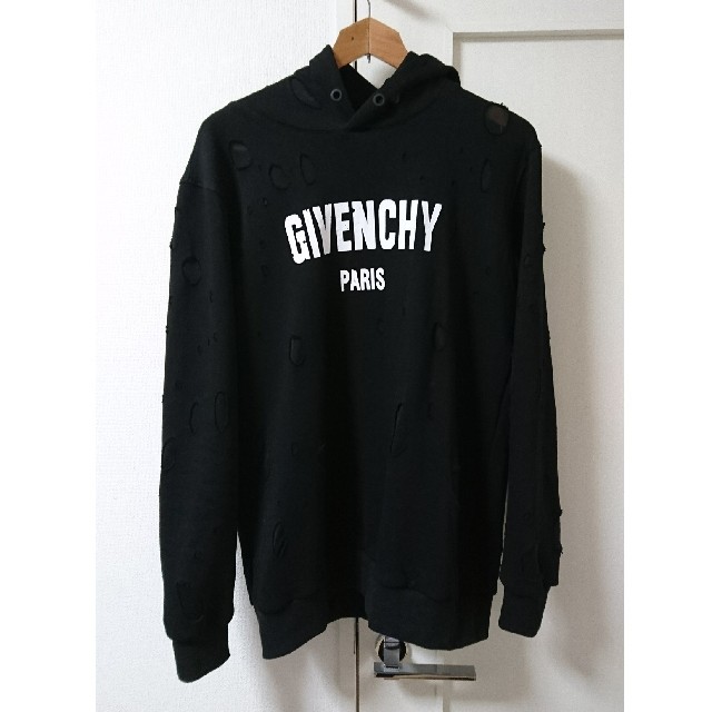 GIVENCHY デストロイパーカーメンズ