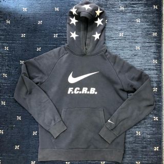 エフシーアールビー(F.C.R.B.)のFCRB パーカー ネイビー Ｌ(パーカー)