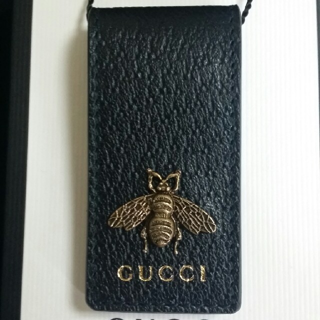 Gucci(グッチ)のGUCCI　マネークリップ　BEE 正規品 メンズのファッション小物(マネークリップ)の商品写真