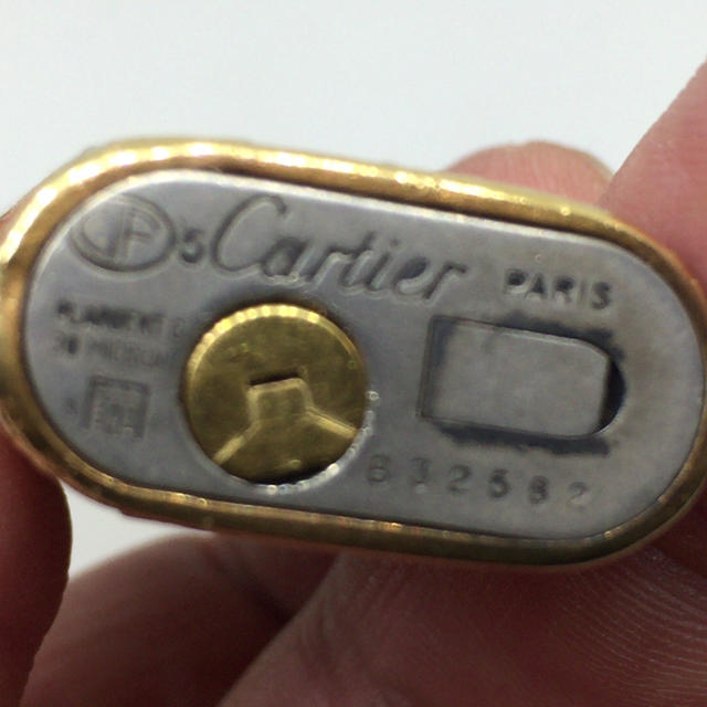 Cartier(カルティエ)のカルティエCartierガスライター メンズのファッション小物(タバコグッズ)の商品写真