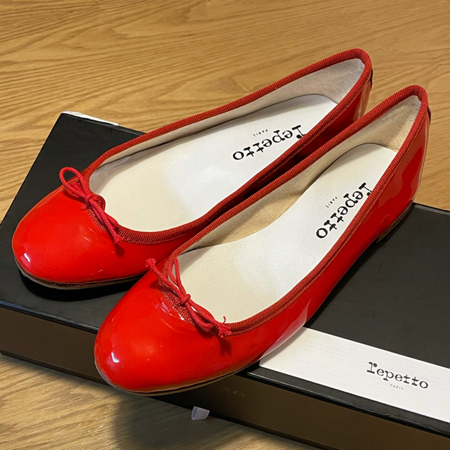 レペット repetto バレエシューズ 赤 36 エナメル 人気が高い 8000円