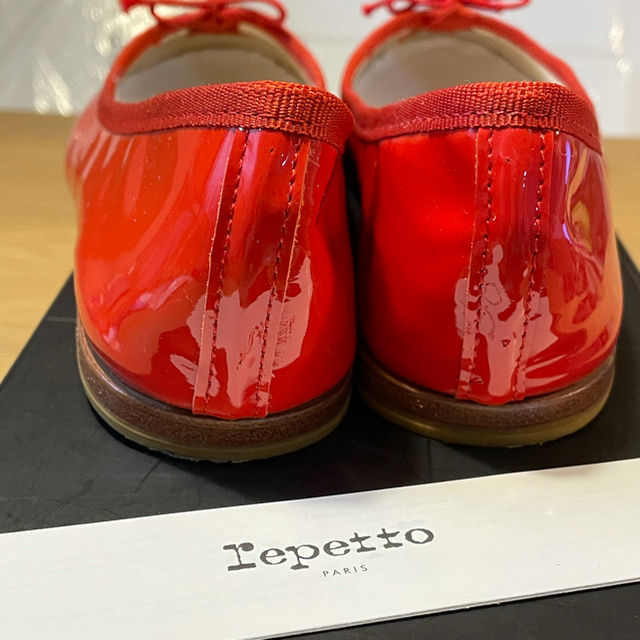 repetto(レペット)のレペット repetto バレエシューズ 赤 36 エナメル レディースの靴/シューズ(バレエシューズ)の商品写真