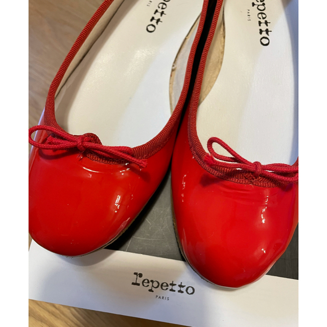 repetto(レペット)のレペット repetto バレエシューズ 赤 36 エナメル レディースの靴/シューズ(バレエシューズ)の商品写真