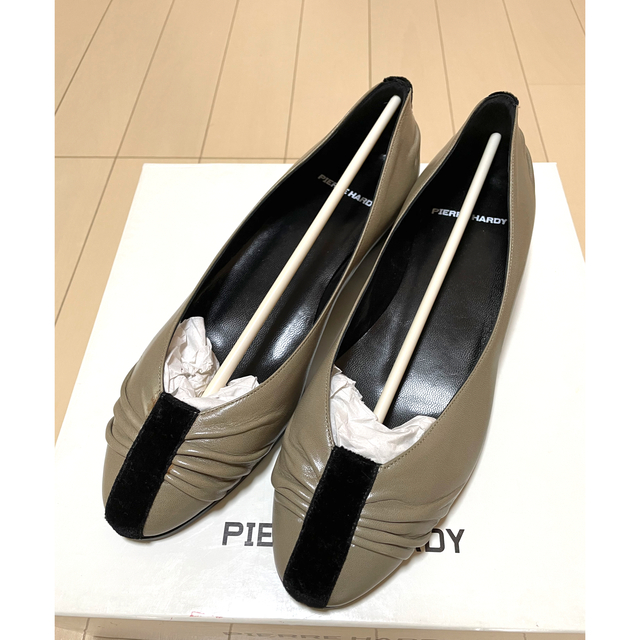 売切り特価 ピエールアルディ PIERRE HARDY フラットシューズ