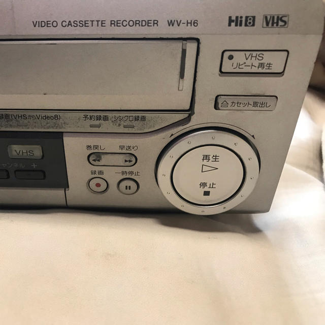 SONY(ソニー)のソニー・ＶＨＳ＆ＨＩ８ビデオデッキ！ＷＶ-H6  スマホ/家電/カメラのテレビ/映像機器(その他)の商品写真