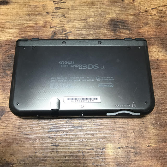 限定販売の人気ブランド NINTENDO new 3DS LL