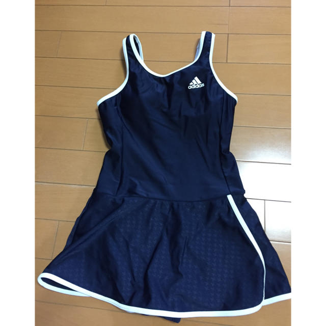 adidas(アディダス)のアディダスadidas女児水着 150 キッズ/ベビー/マタニティのキッズ服女の子用(90cm~)(水着)の商品写真