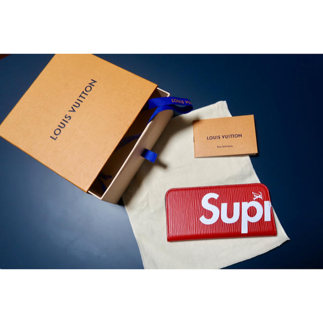最新デザインの VUITTON LOUIS - 8,7 iPhone Vuitton Louis x 【新品正規】Supreme iPhoneケース 最新デザインの VUITTON LOUIS - 8,7 iPhone Vuitton Louis x 【新品正規】Supreme iPhoneケース