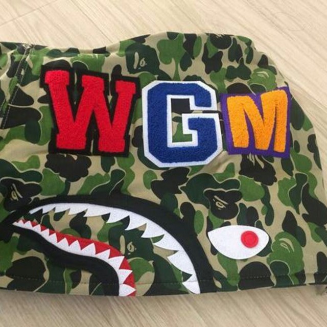 A BATHING APE(アベイシングエイプ)のBAPE  classic　パーカー 　グリーン メンズのトップス(パーカー)の商品写真