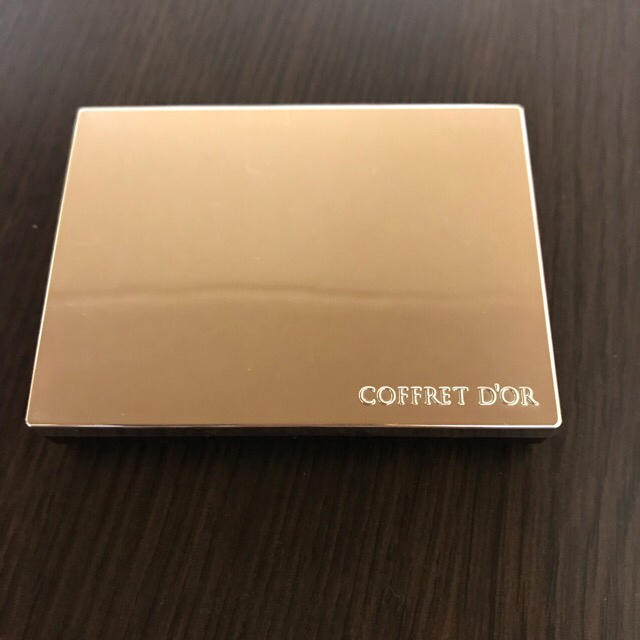 COFFRET D'OR(コフレドール)のアイブロウ コスメ/美容のベースメイク/化粧品(パウダーアイブロウ)の商品写真