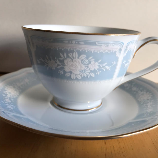 Noritake(ノリタケ)のノリタケ レースウッドゴールド サロンセット  Y7345/1507 インテリア/住まい/日用品のキッチン/食器(食器)の商品写真