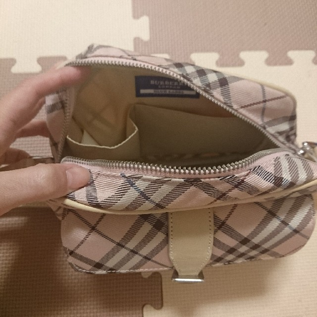 BURBERRY BLUE LABEL(バーバリーブルーレーベル)のBURBERRY BLUE LABEL ショルダーバッグ レディースのバッグ(ショルダーバッグ)の商品写真