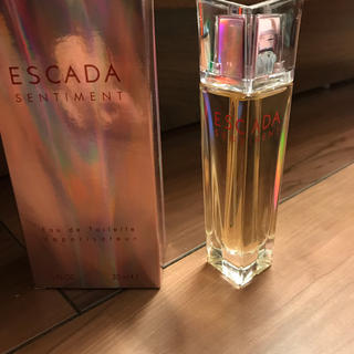 エスカーダ(ESCADA)の香水 「ESCADA」SENTIMENT (香水(女性用))