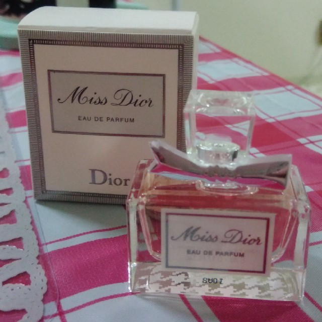 Dior - ミスディオール オードゥ パルファン 5mlの通販 by miru7219's shop｜ディオールならラクマ