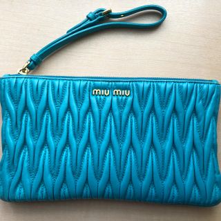 miumiu - miu miu マトラッセ クラッチバッグの通販 by グリーン's