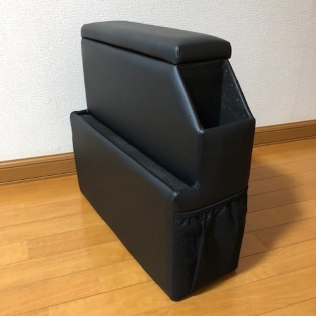 スズキ - ひー様専用 スズキ ソリオ 専用 コンソールボックスの通販 by めるたん's shop｜スズキならラクマ