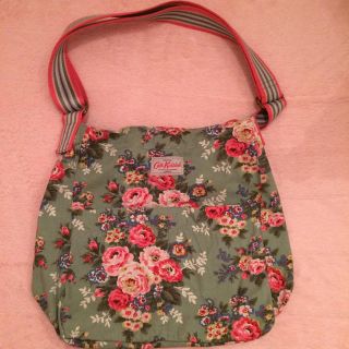 キャスキッドソン(Cath Kidston)のメッセンジャーバッグ(メッセンジャーバッグ)