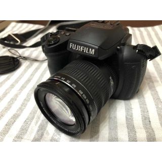 フジフイルム(富士フイルム)の値下げ＊富士フイルム FinePix HS30EXR 中古〔FUJIFILM〕(コンパクトデジタルカメラ)