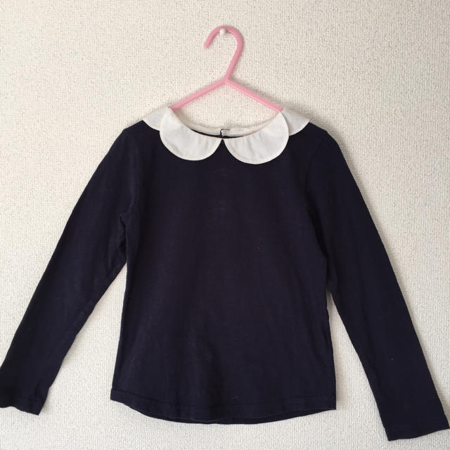 petit main(プティマイン)の女児  紺色 カットソー  120サイズ     キッズ/ベビー/マタニティのキッズ服女の子用(90cm~)(Tシャツ/カットソー)の商品写真