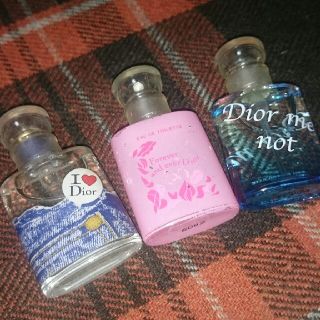 クリスチャンディオール(Christian Dior)のDior ミニ香水 3つセット(香水(女性用))