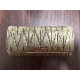 ミュウミュウ(MIU MIU)の週末セール MIUMIU 財布(財布)
