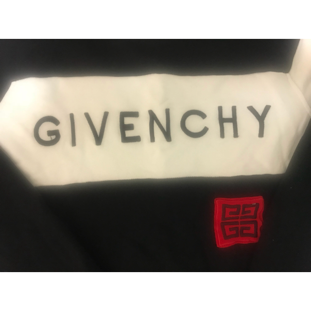 GIVENCHY(ジバンシィ)のGIVENCY スウェット レディースのトップス(トレーナー/スウェット)の商品写真